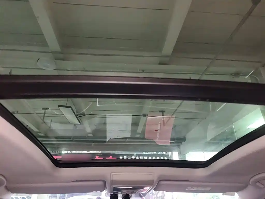Volkswagen Teramont — миниатюра 18