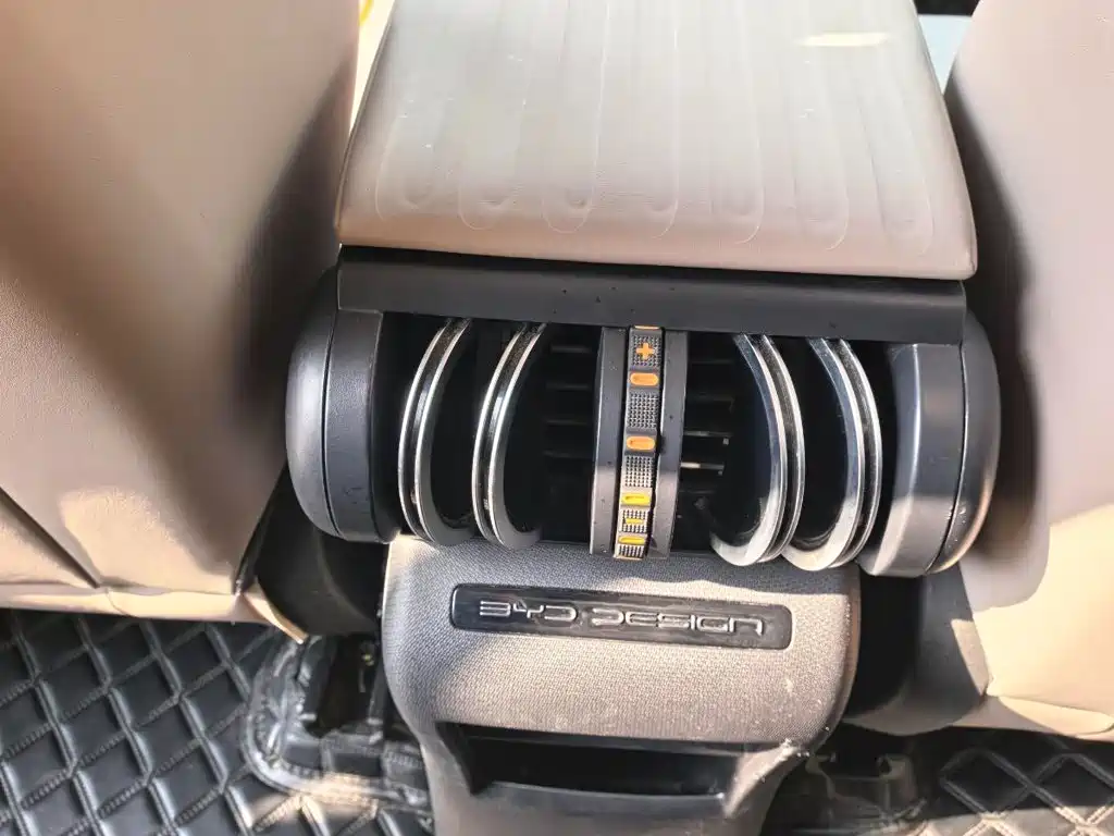 BYD Yuan Plus — миниатюра 10