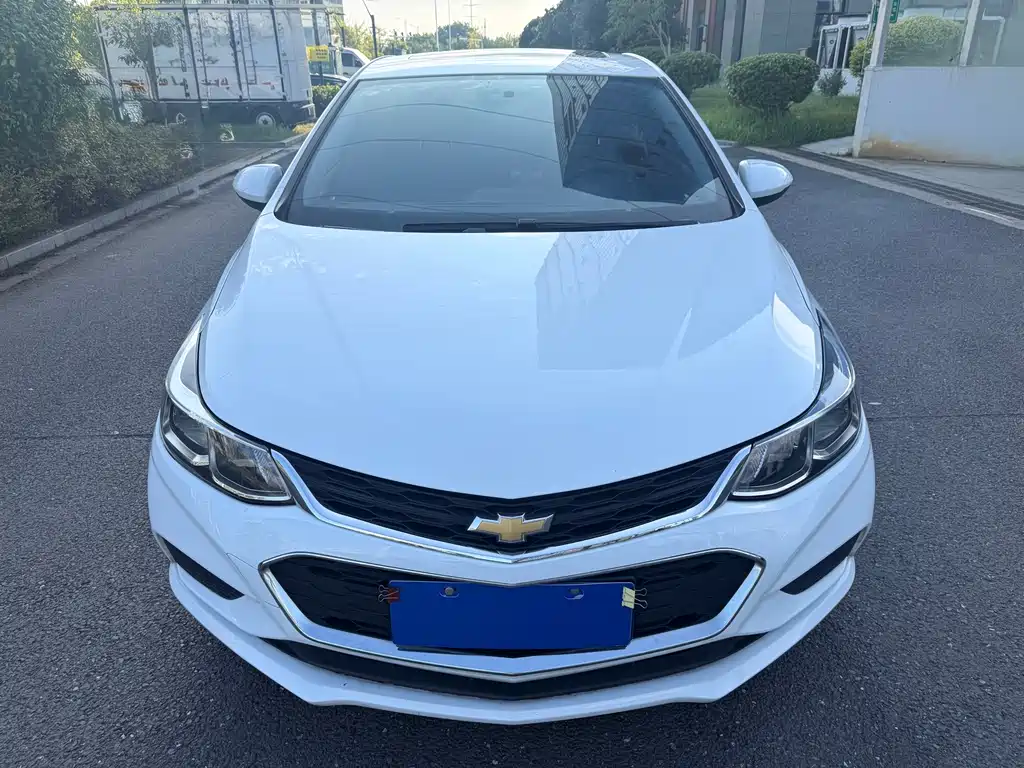 Chevrolet Cruze — миниатюра 2