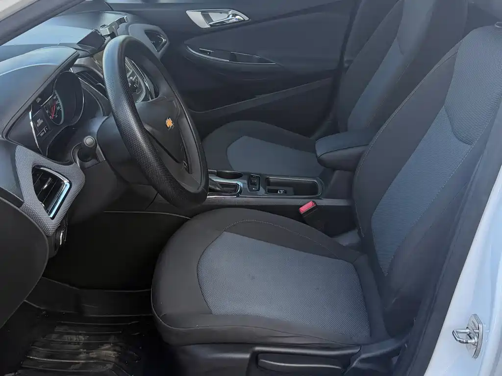 Chevrolet Cruze — миниатюра 7