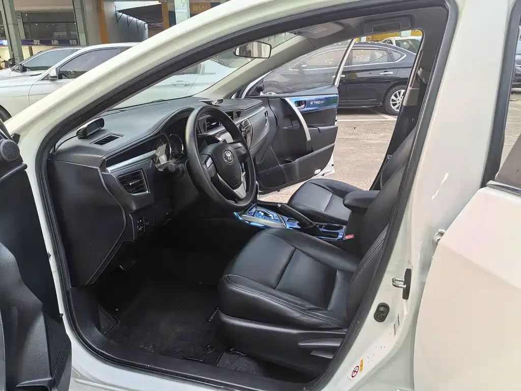 Toyota Corolla — миниатюра 10