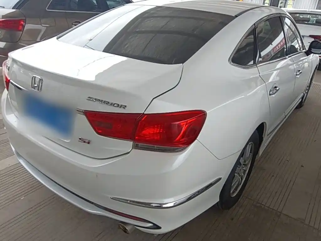 Honda Spirior — миниатюра 7