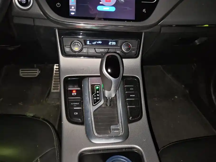 Geely Emgrand GS — миниатюра 15