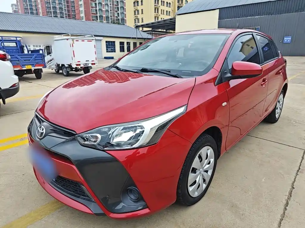 Toyota Yaris L