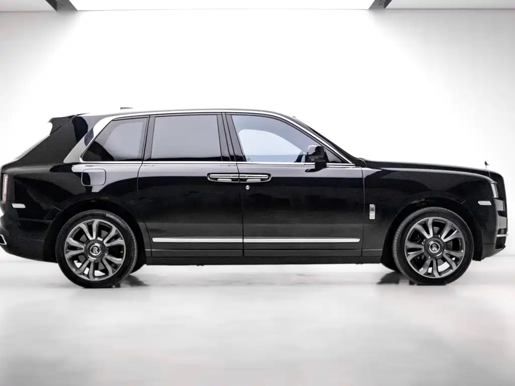 ROLLS-ROYCE CULLINAN