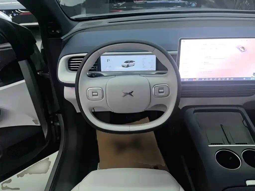 XPeng G6 — миниатюра 11