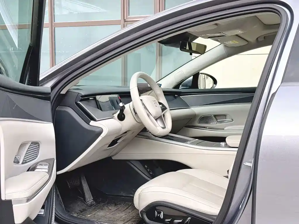 BYD Han L — миниатюра 5
