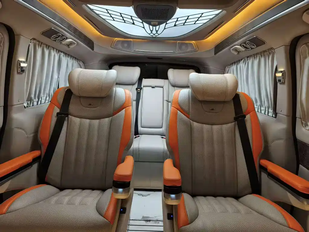 MERCEDES-BENZ V CLASS