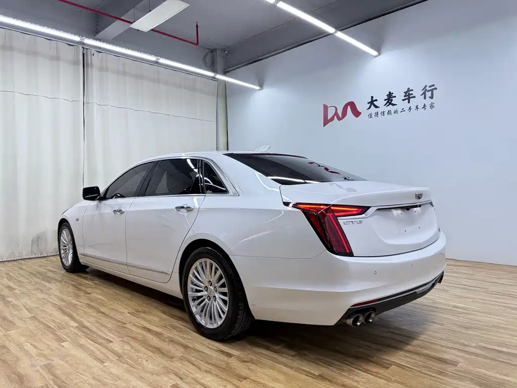 Cadillac CT6 — миниатюра 5