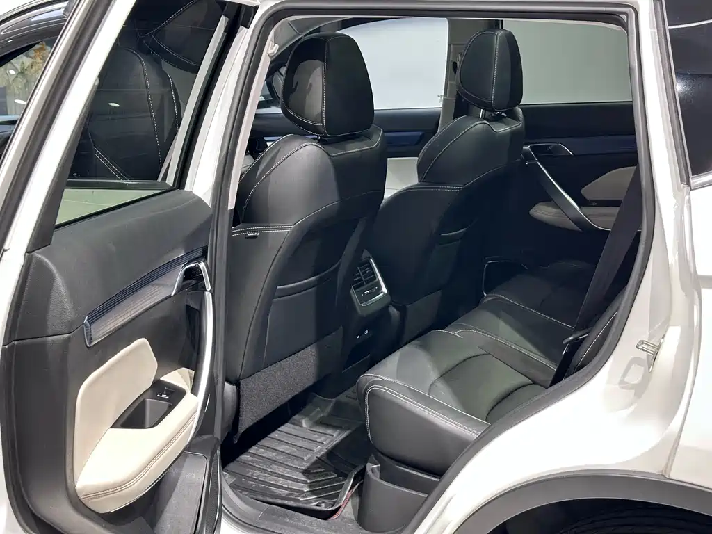 GEELY AUTOMOBILE BOYUE