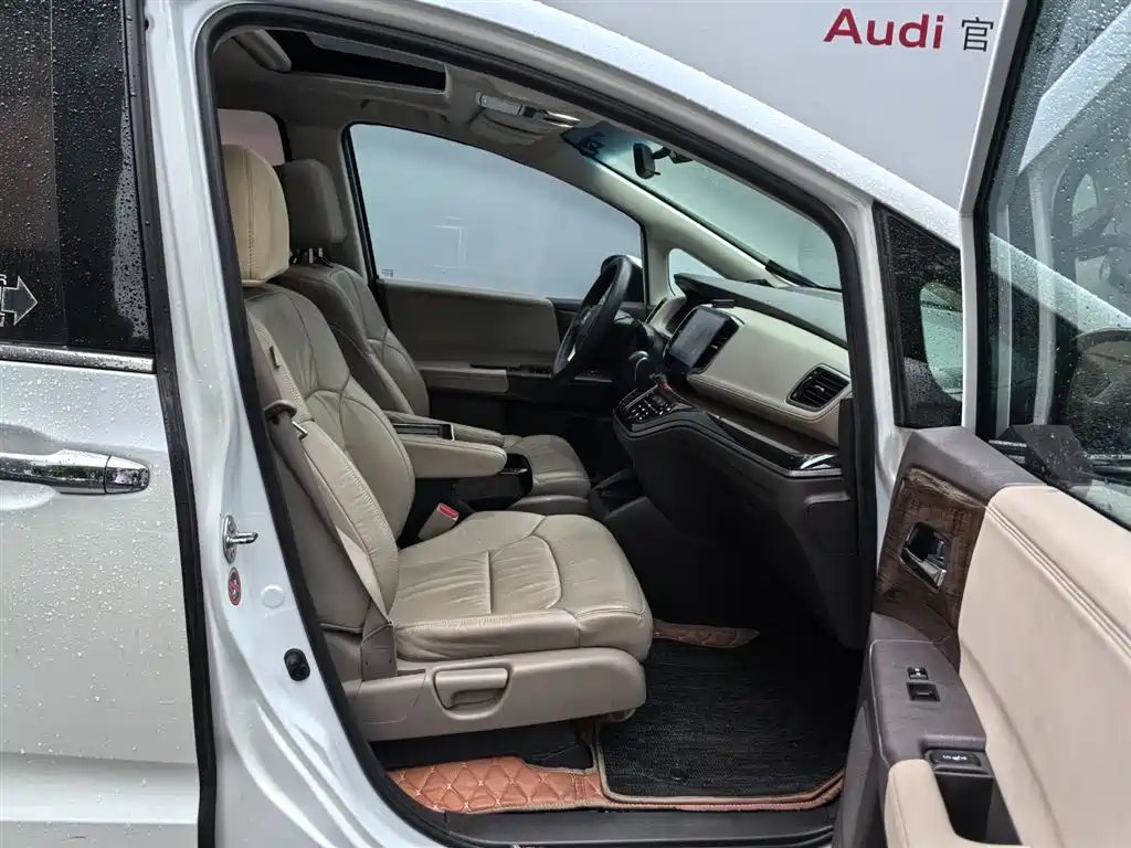 Honda Odyssey — миниатюра 14