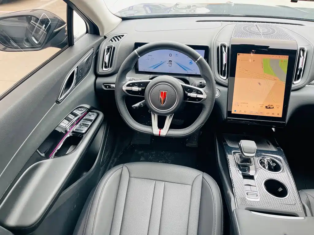 Hongqi Hongqi HS3 PHEV — миниатюра 11