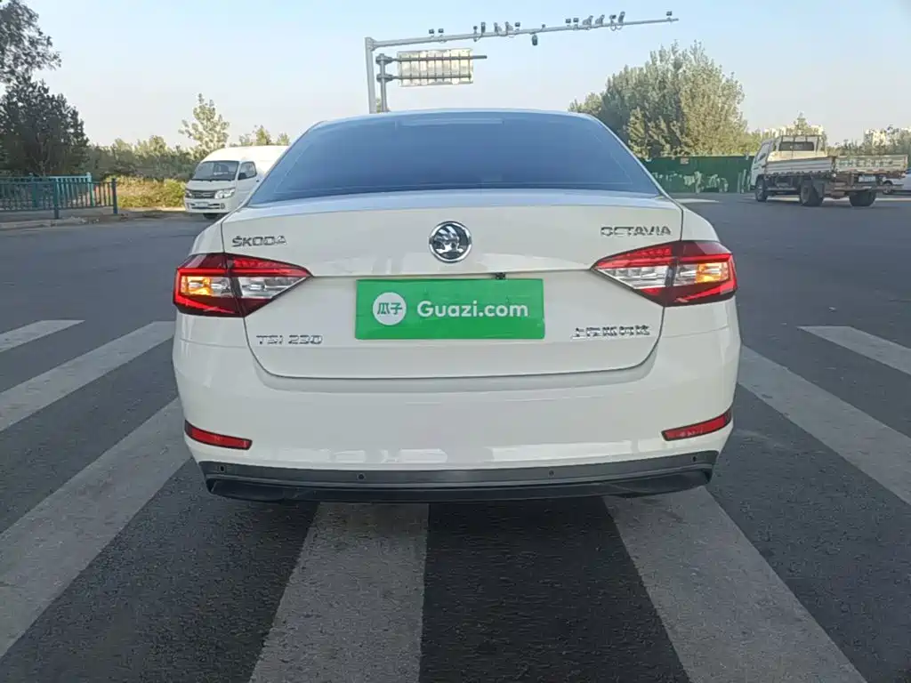 Skoda Octavia — миниатюра 6