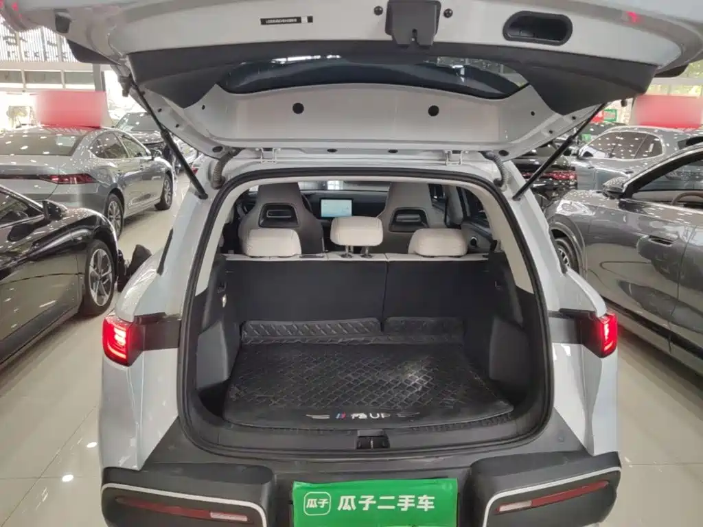 BYD Yuan UP — миниатюра 19