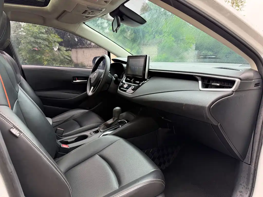 Toyota Corolla — миниатюра 8