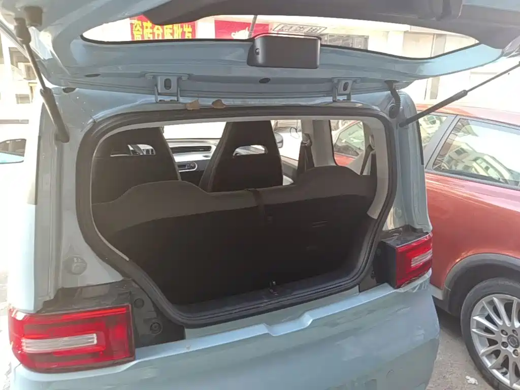 Wuling MINIEV — миниатюра 19