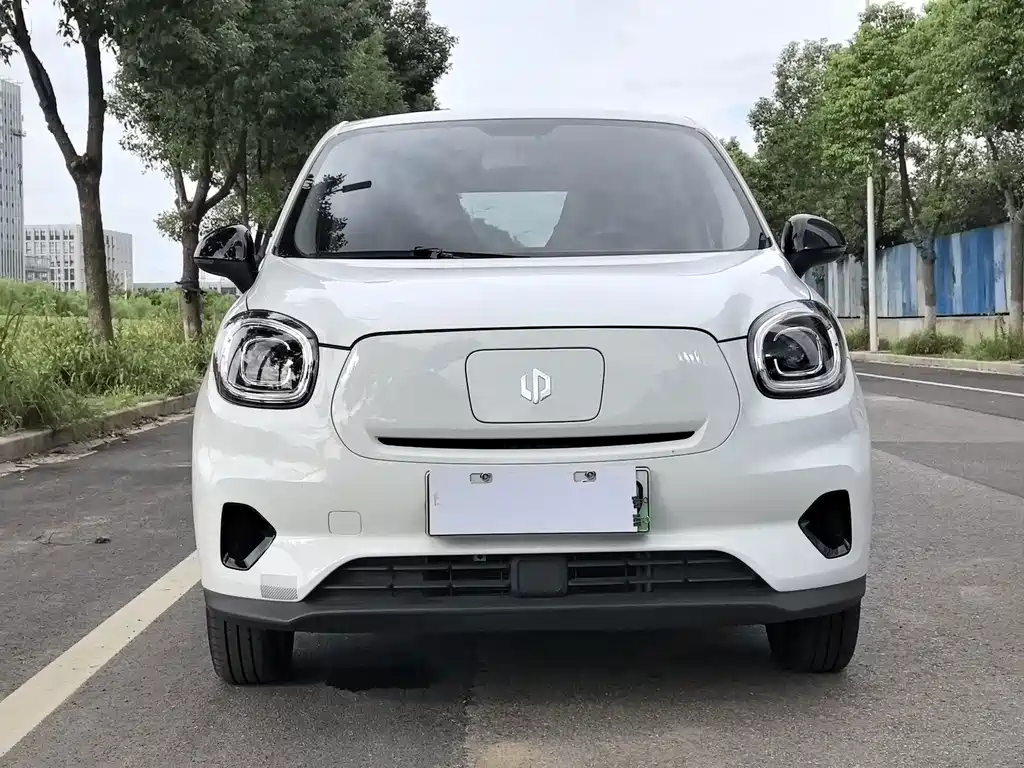 Leapmotor Leapmotor T03 — миниатюра 2