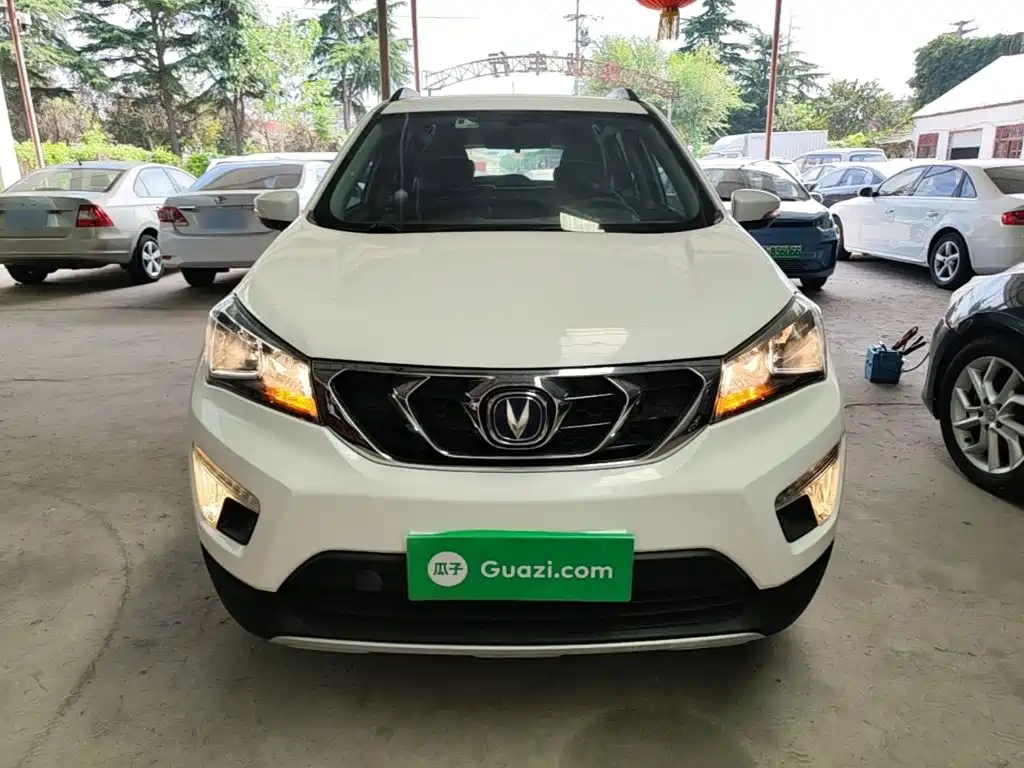 Changan CS15 — миниатюра 3