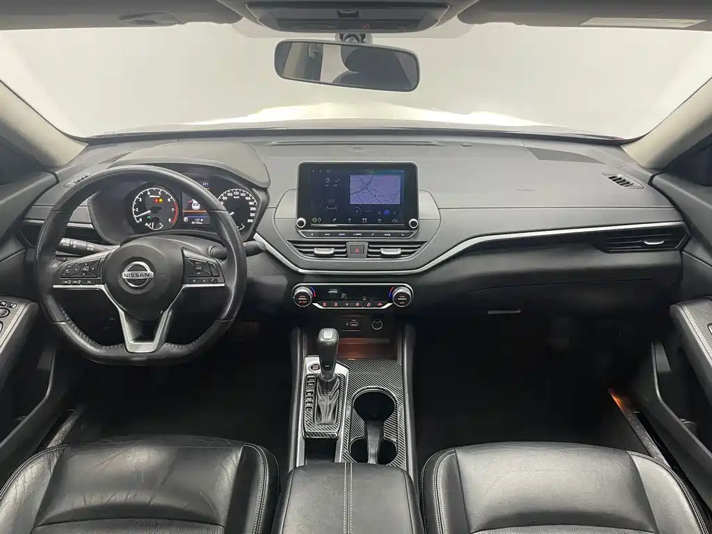 Nissan Teana — миниатюра 12