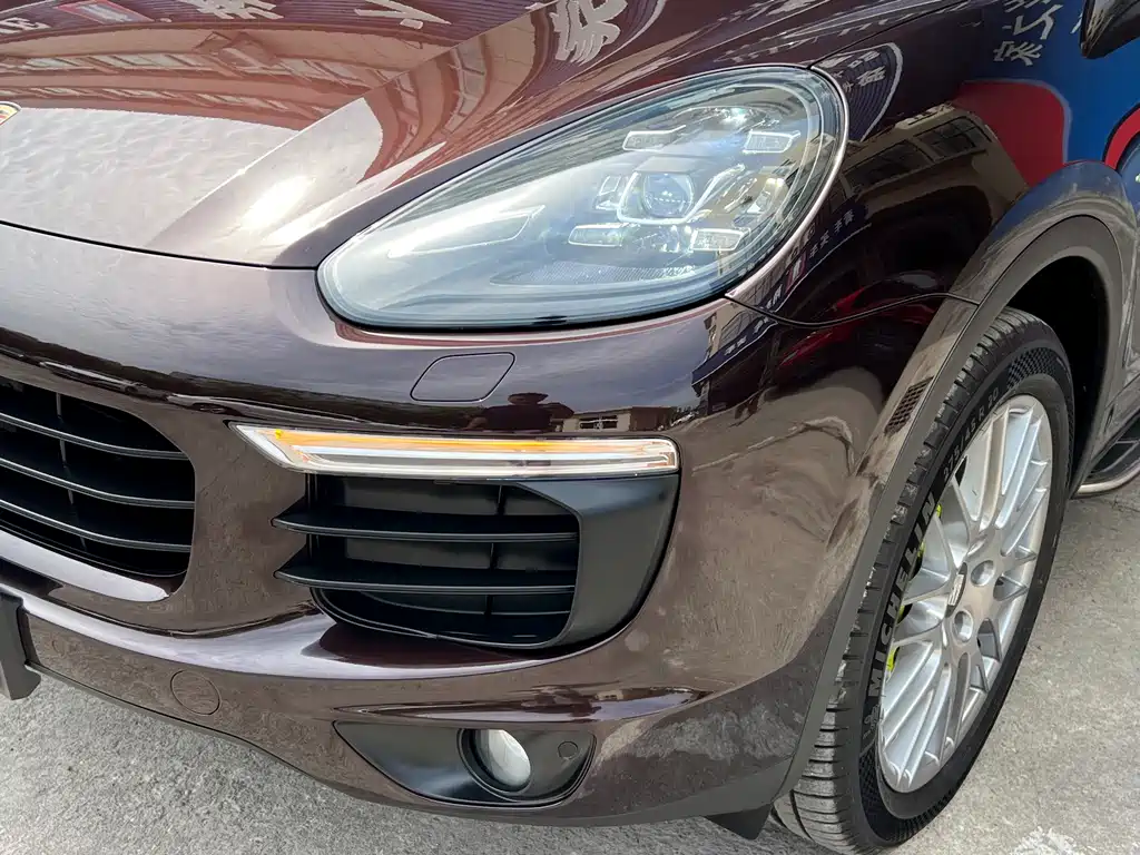 Porsche Cayenne Hybrid — миниатюра 36