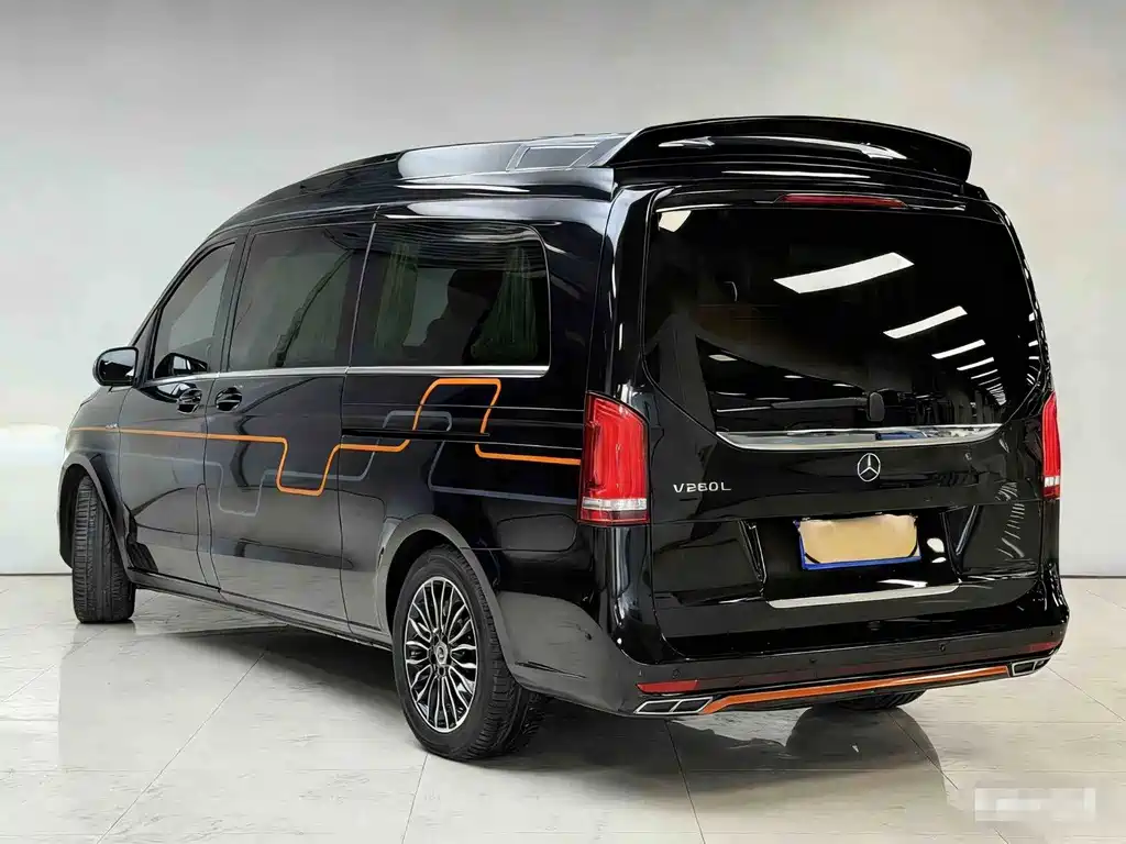 Mercedes-Benz V-Class — миниатюра 21