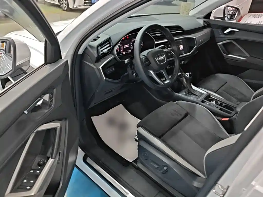 Audi Q3 — миниатюра 16