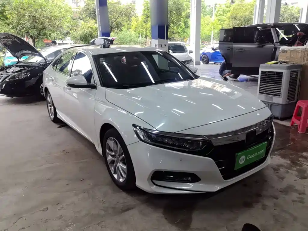 Honda Accord — миниатюра 4