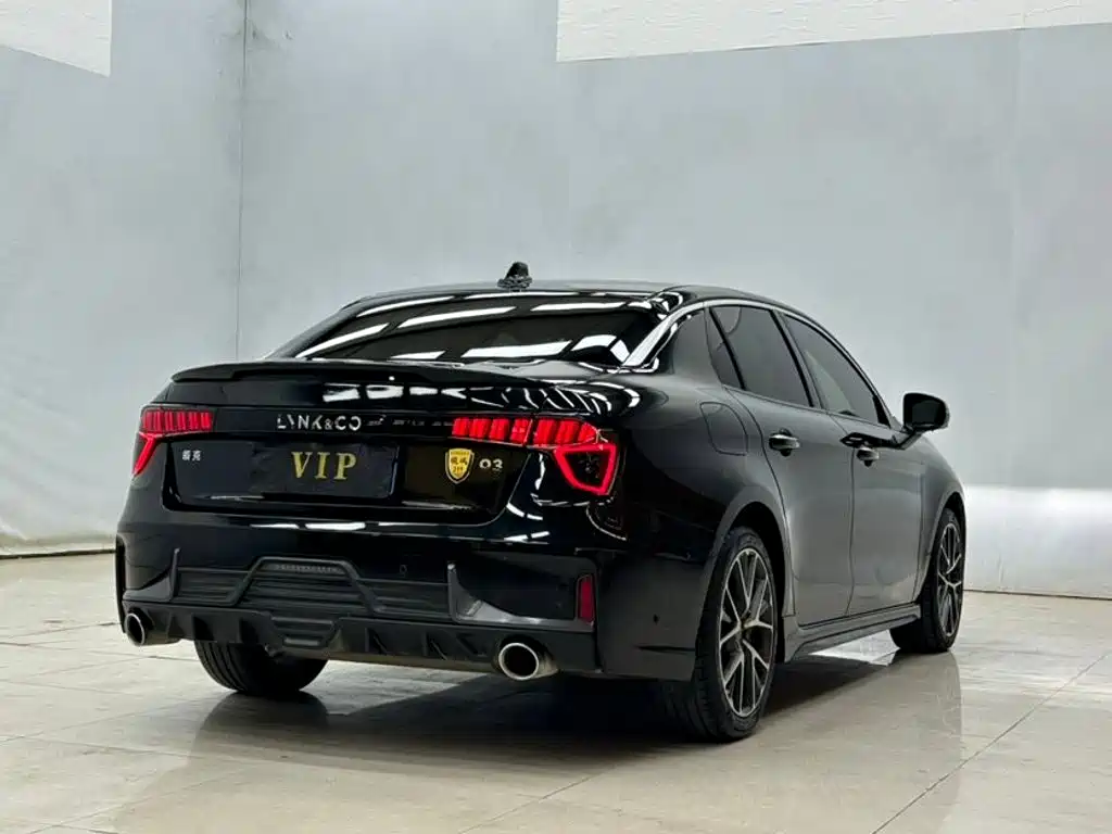 Lynk & Co 03 — миниатюра 8