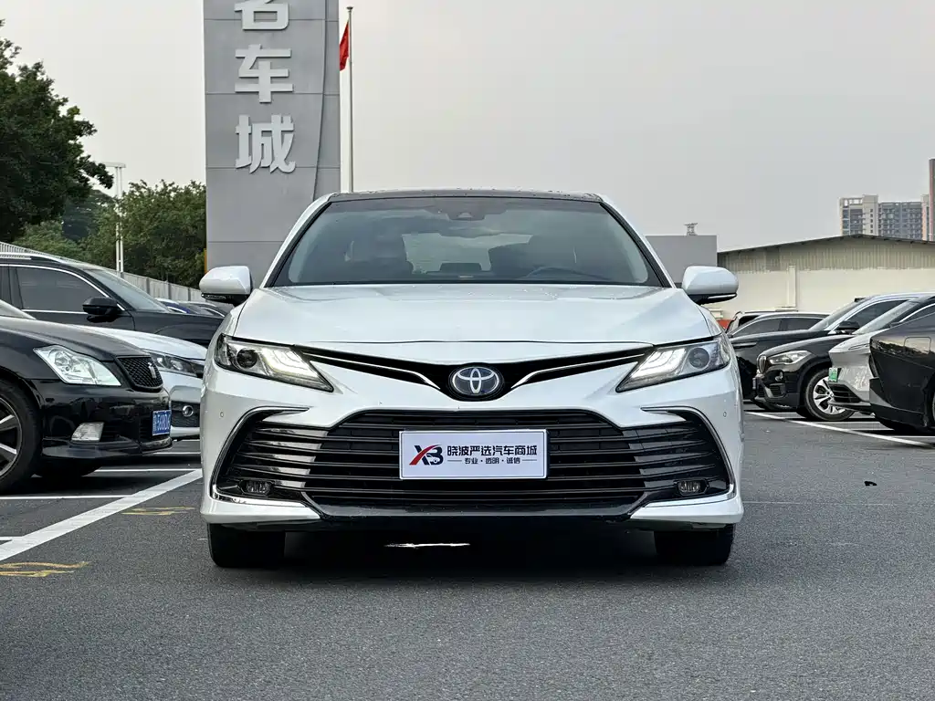 Toyota Camry 2021 2.5HG Luxury