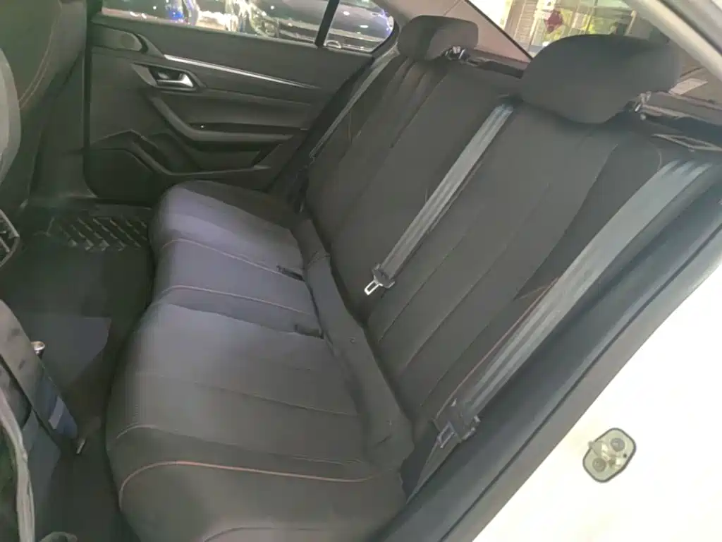 Peugeot 508 — миниатюра 17