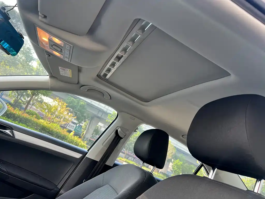 Volkswagen Jetta — миниатюра 5