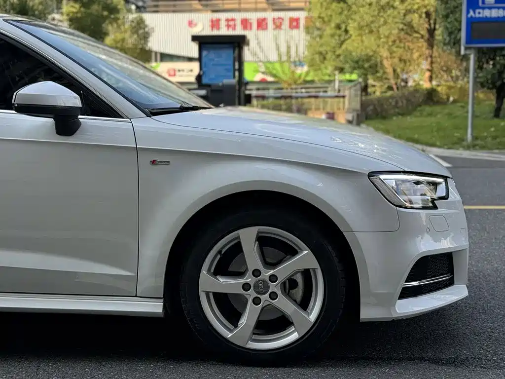 Audi A3 — миниатюра 5