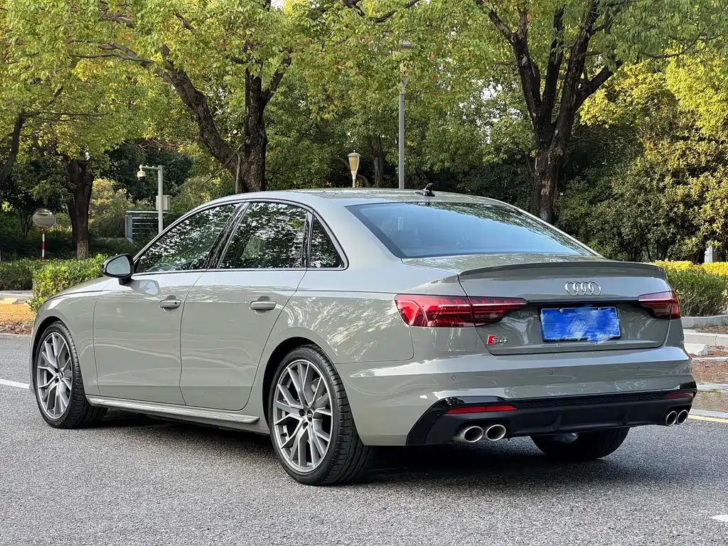 Audi S4 — миниатюра 16