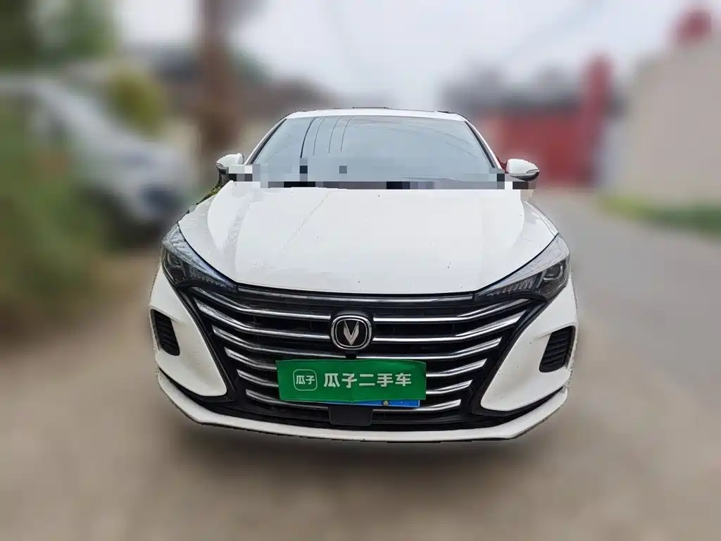 Changan Eado — миниатюра 2