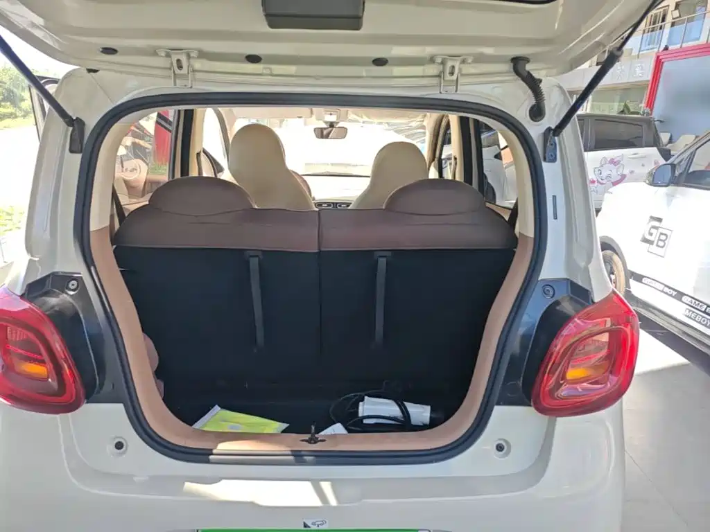 Wuling MINIEV — миниатюра 19
