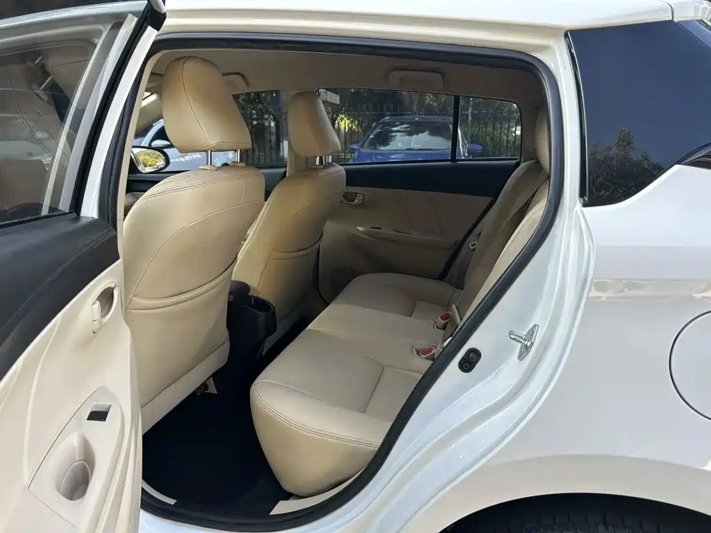 Toyota Vios FS — миниатюра 4