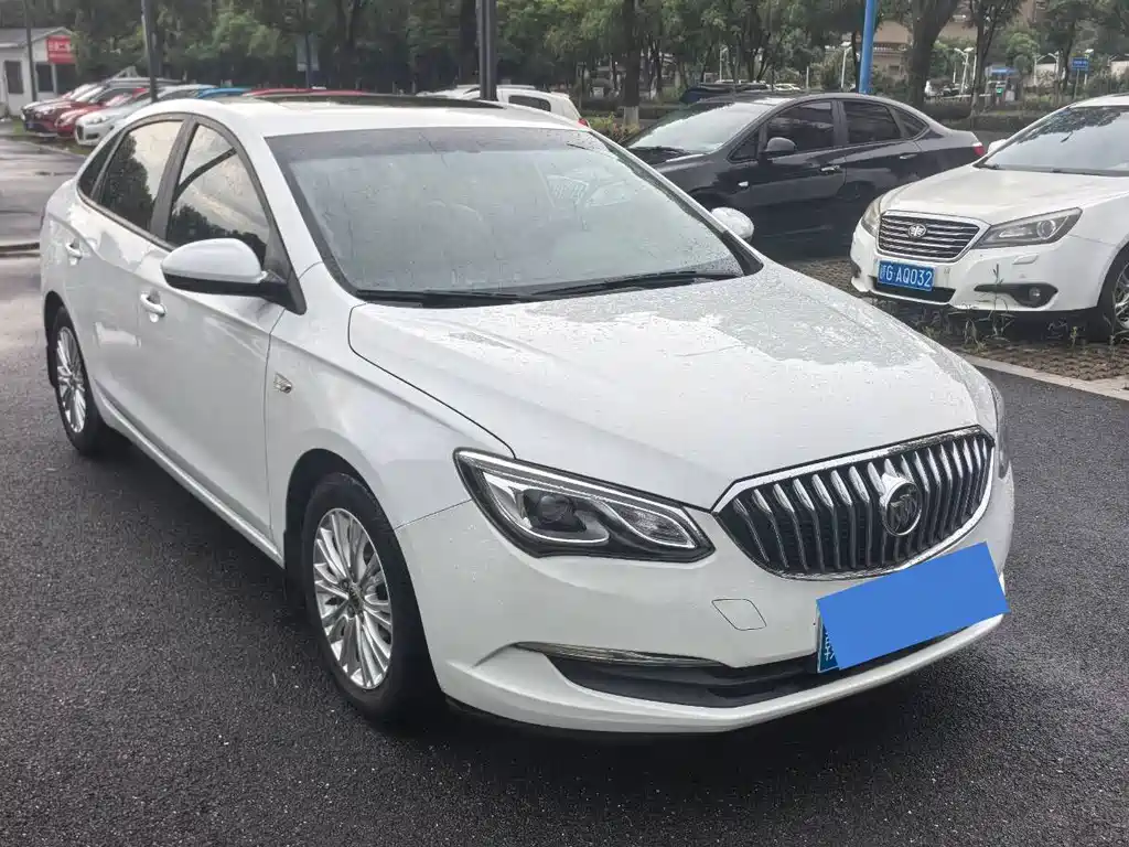 Buick Excelle — миниатюра 3