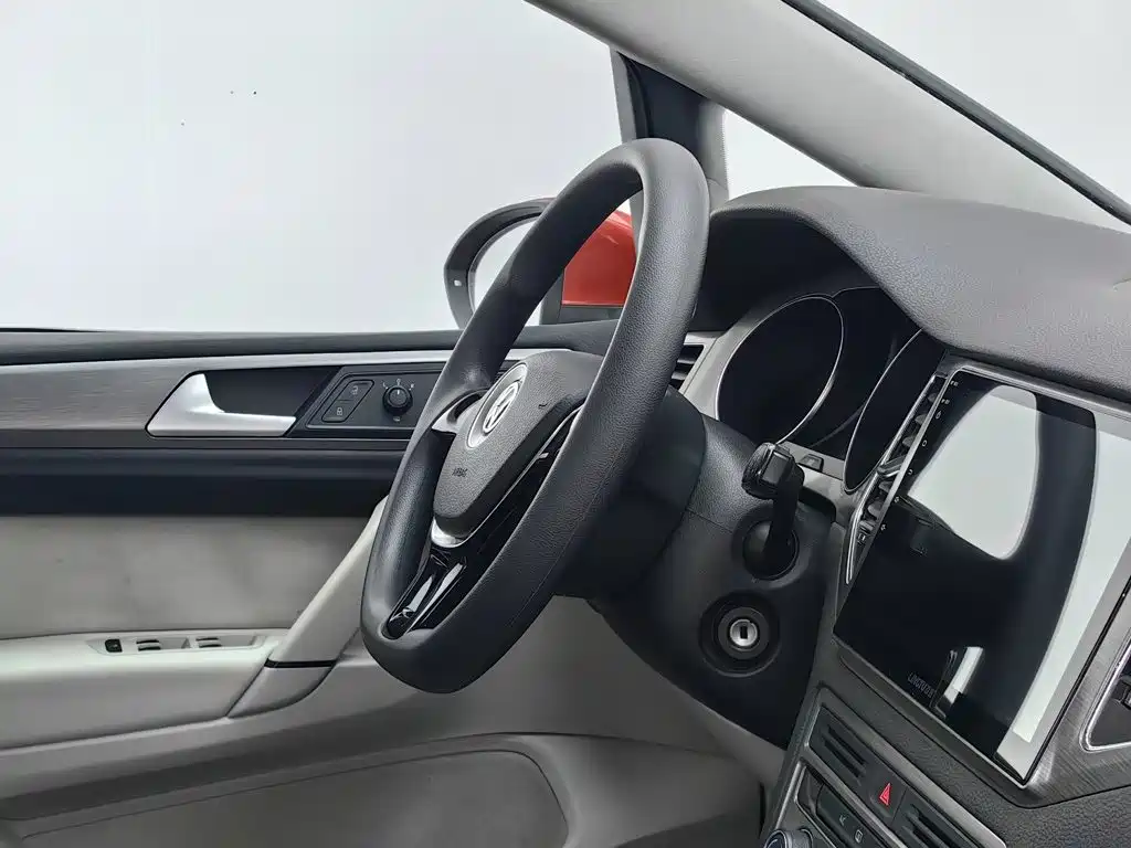 Volkswagen Golf Sportsvan — миниатюра 22