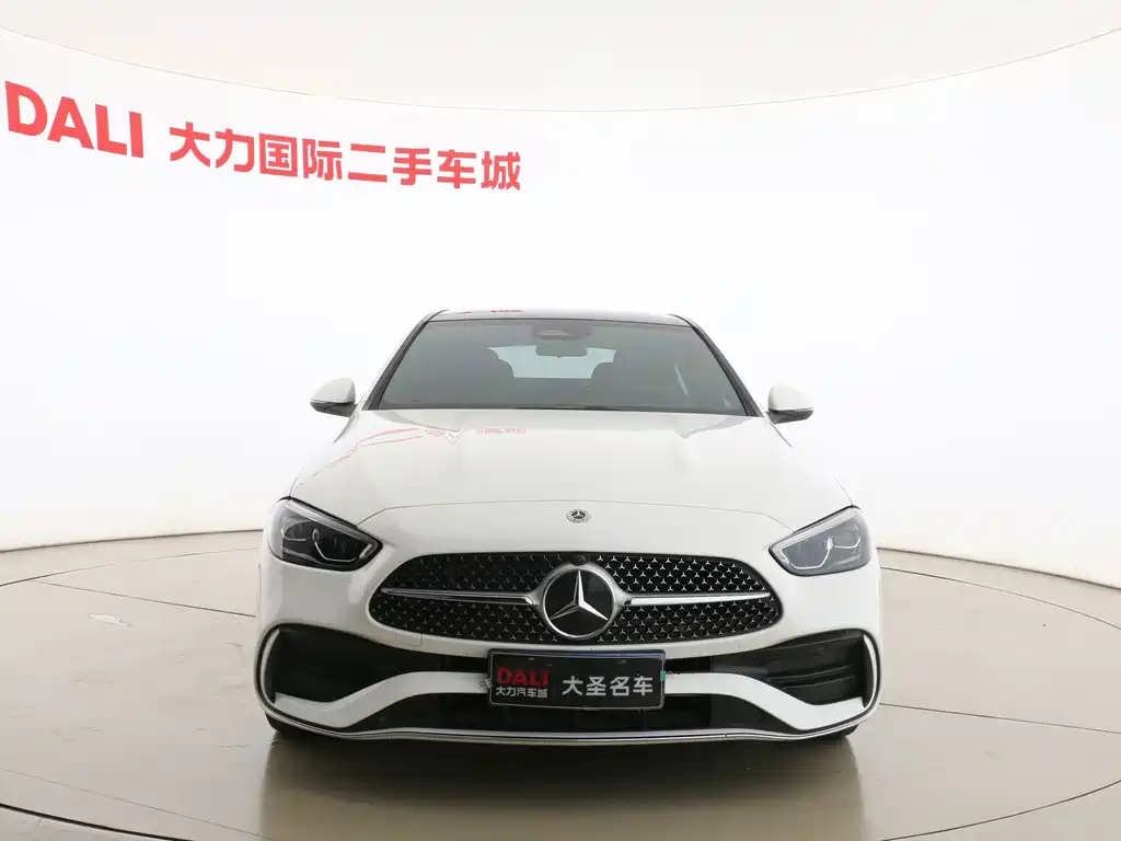 Mercedes-Benz C-Class — миниатюра 2
