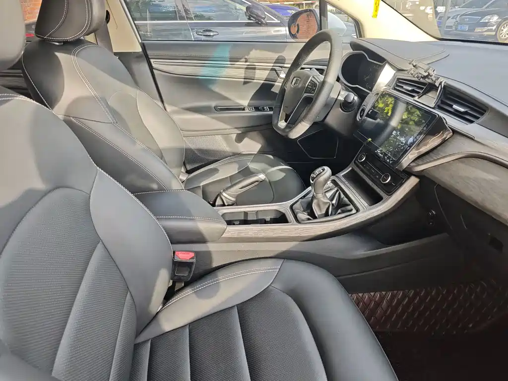 Geely Emgrand GS — миниатюра 10