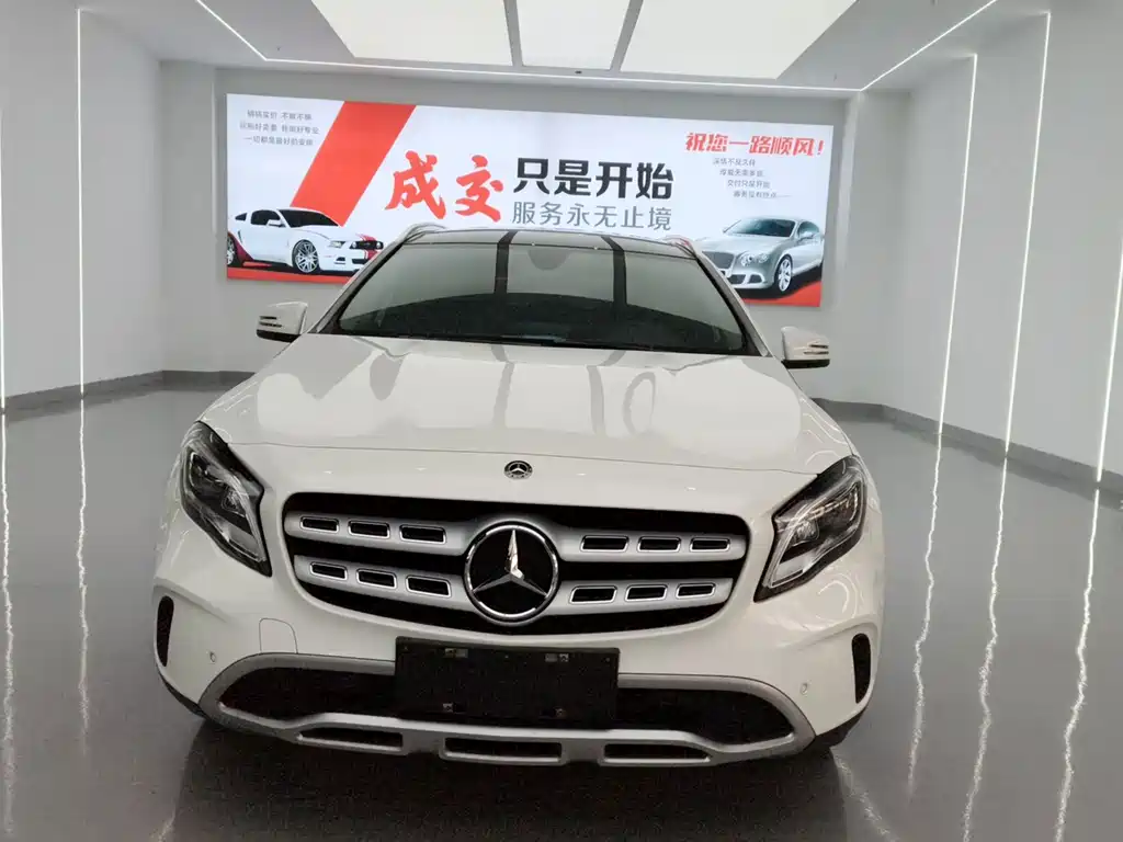 Mercedes-Benz GLA — миниатюра 2