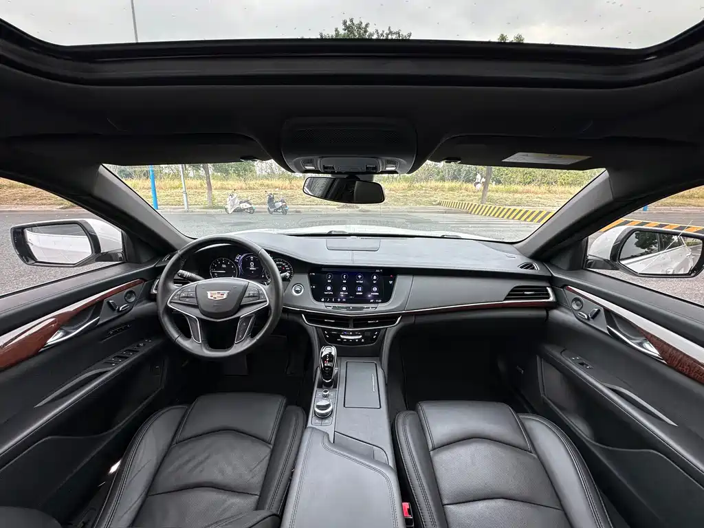Cadillac CT6 — миниатюра 12