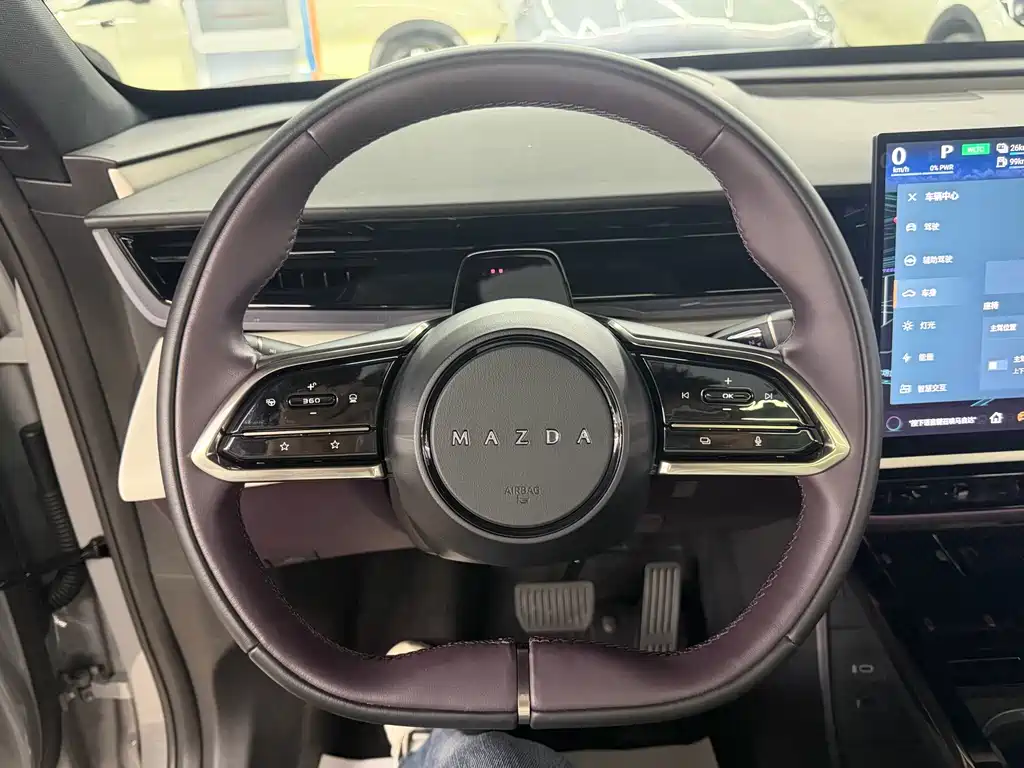 Mazda EZ-60 — миниатюра 10
