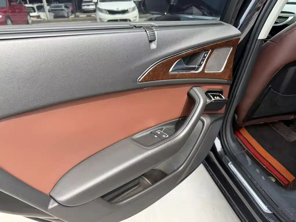 Audi A6L — миниатюра 9