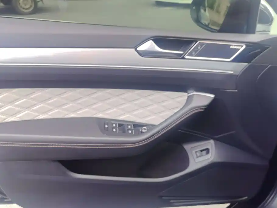 Volkswagen Magotan — миниатюра 7
