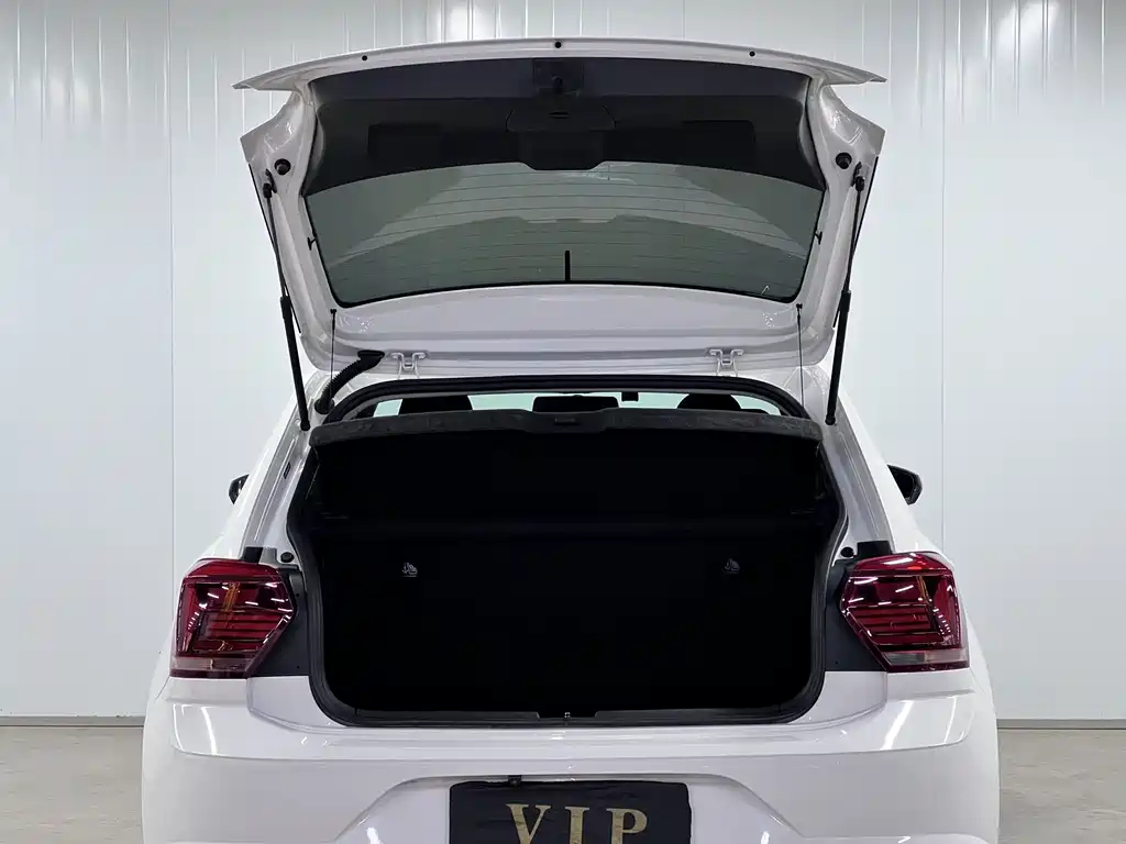 Volkswagen Polo — миниатюра 16