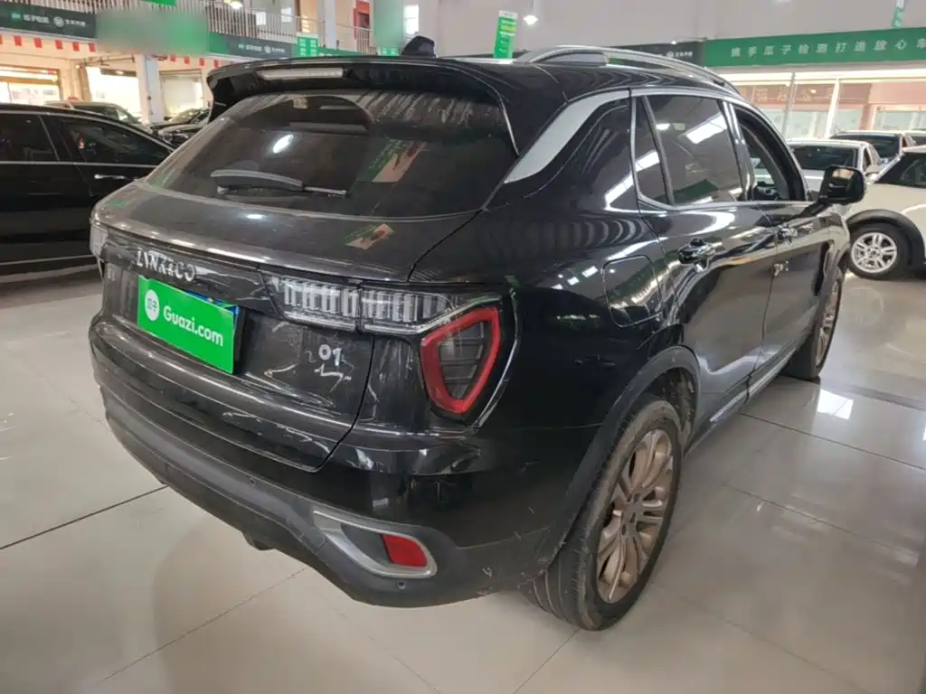 Lynk & Co 01 — миниатюра 7