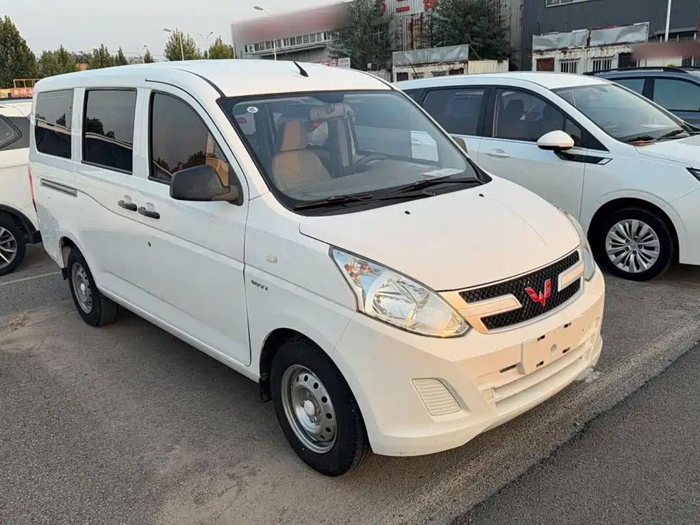 Wuling Rongguang V — миниатюра 14