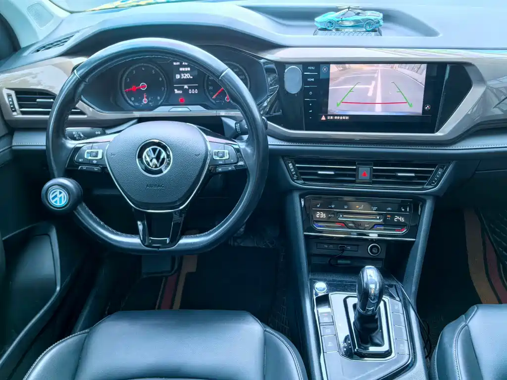 Volkswagen Tharu — миниатюра 13