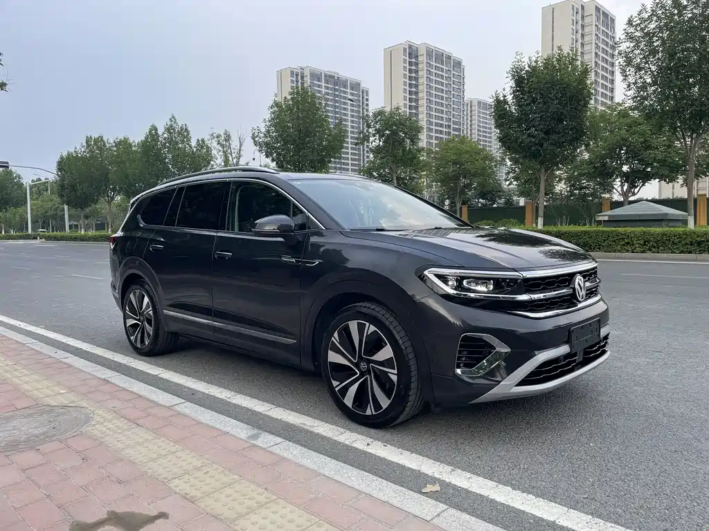 Volkswagen Viloran 2023 380TSI Luxury Pro 6 мест